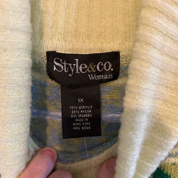 Style&Co Monaco Shamrock Lime Green Long Sleeve Turtleneck Sweater NWT - Picture 5 of 10